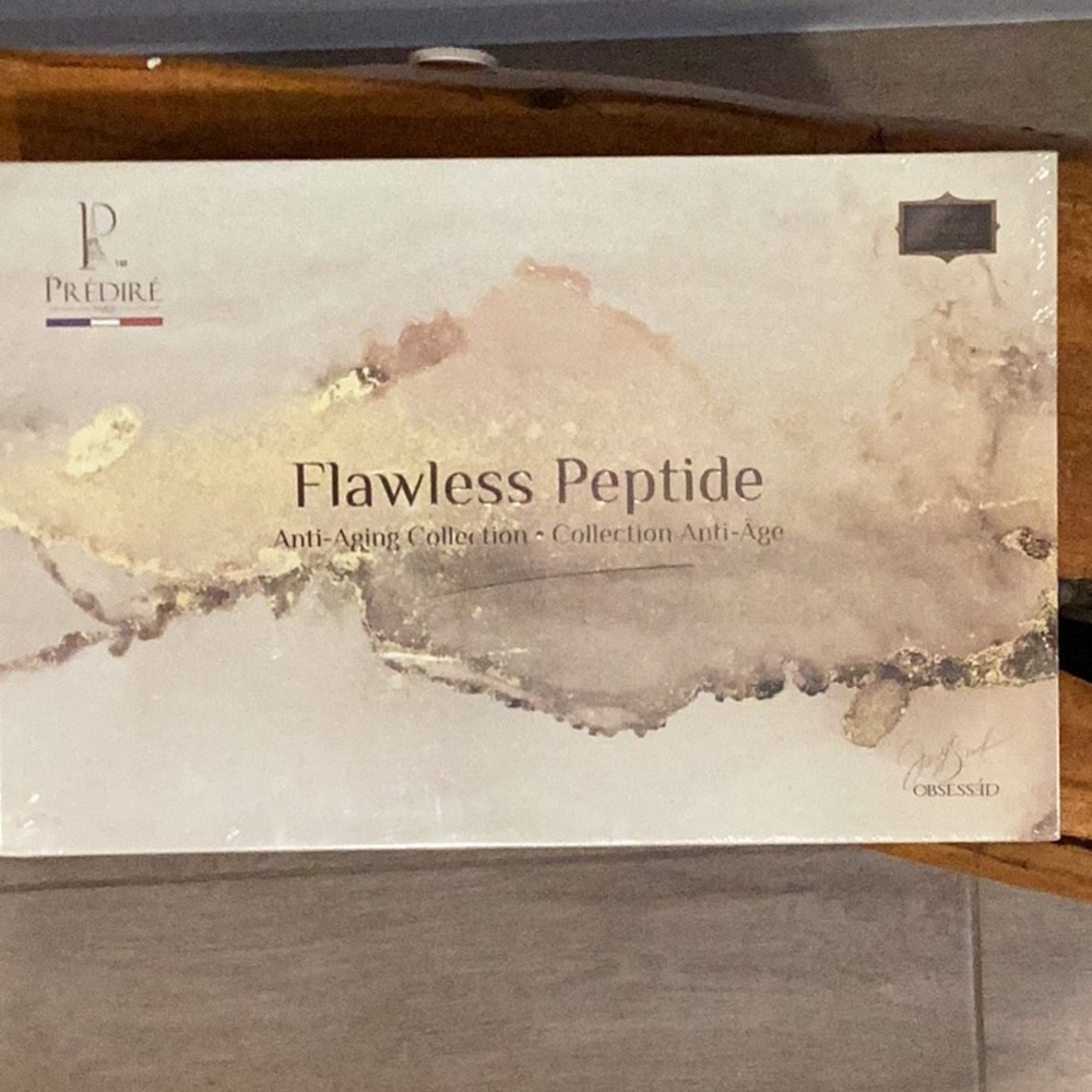 Flawless Peptide Anti-Aging Skincare Set - Gold and Silver